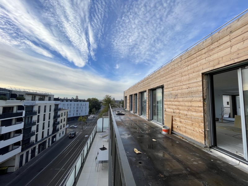 Facade principale du loft au coeur de Talence 