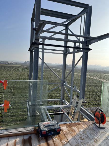 Climatisation professionnel : Accès Pour la terrasse panoramique au château petit village à Pomerol